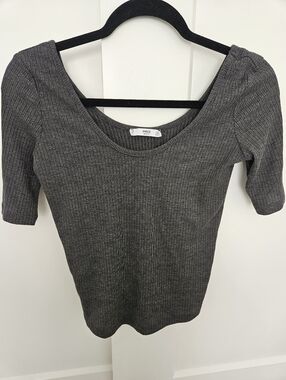 Mango women's ribbed ballet top. Size XS